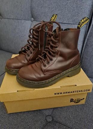 Ботинки для девочки dr. martens 1460, р. 31, оригинал