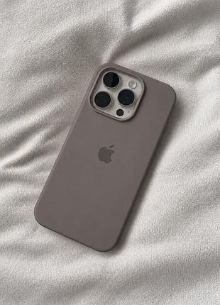 Силіконовий чохол матовий тауп, для iphone 15 pro