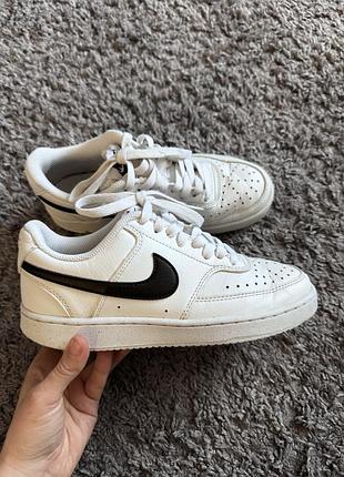 Шкіряні кросівки nike