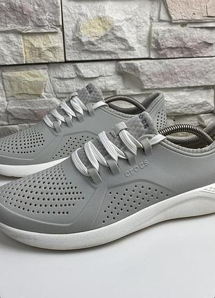 Оригінальні кросівки crocs literide pacer