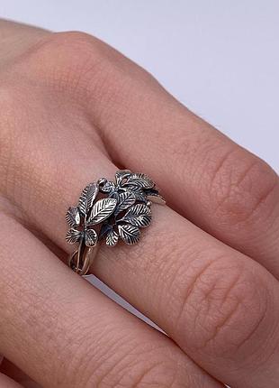 Серебряное кольцо венок из листьев с цирконием 925 пробы