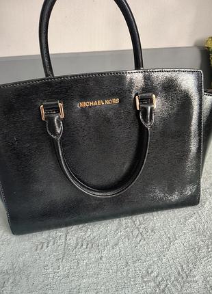Сумка жіноча michael kors чорна лакова шкіряна