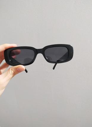 Тренд 2021 черные узкие прямоугольные очки имиджевые солнцезащитные ретро окуляри чорні6 фото