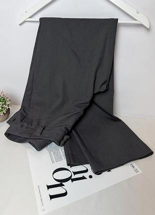 Жіночі брюки vero moda сірі класичні прямого крою віскоза l