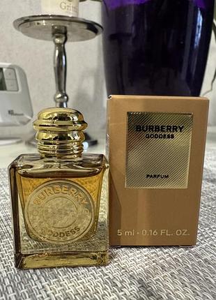 Burberry goddess парфуми 2