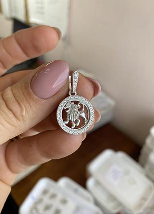 Серебряный кулон 925 пробы с фианитами, белый цвет вставки