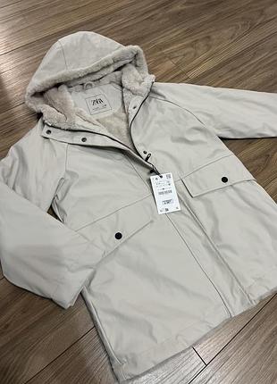 Куртка жіноча zara подовжена бежева