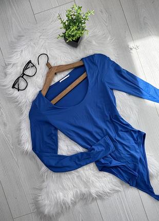 Яскраве синє боді з глибоким вирізом та довгим рукавом ✅ by mariiahuts.clothes 🤎