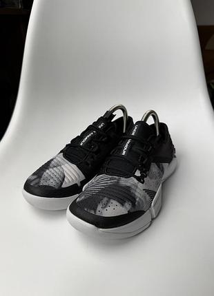 Кросівки under armour hovr phantom 3 2