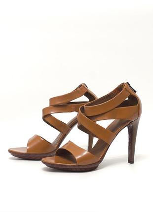 Босоніжки bottega veneta gucci