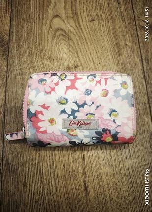 Cath kidston красивый кошелек с цветочным принтом.