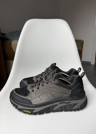 Кросівки skechers arch fit road walker