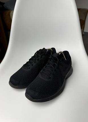 Кросівки nike revolution 4 2
