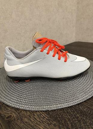 Бутси дитячі nike 38,5 розмір, довжина устілки 24 см