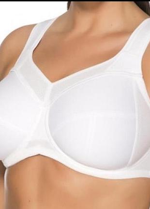 Високотехнологічний спортивний бюстгальтер із компресійним ефектом та ергономічними розвантажувальними бретелями 105f