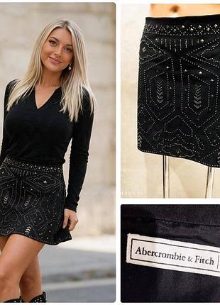 Розкішна спідниця з красивим декором американського бренду abercrombie & fitch
