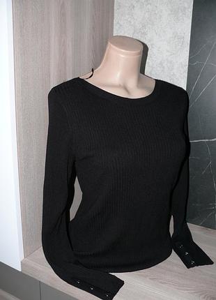 Кофтинка гарна чорна