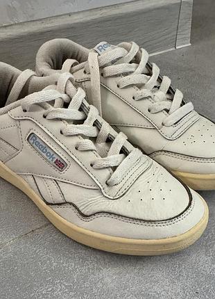 Кросівки жіночі reebok cclub білі