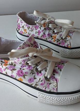Кеди для дівчинки converse з квітковим принтом, довжина устілки 15,5 см