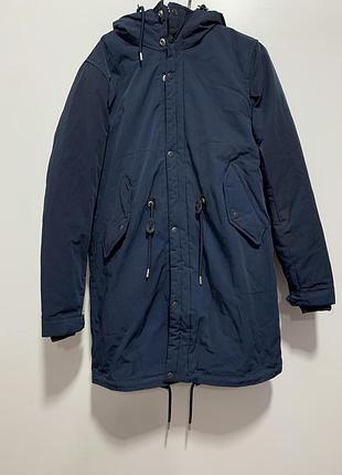 Чоловіча парка pull&bear
