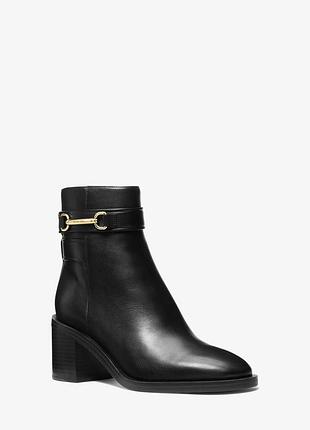 Женские ботинки carson michael kors