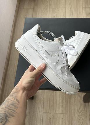 Кросівки nike