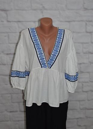 Блуза вільного крою з вішивкою zara
