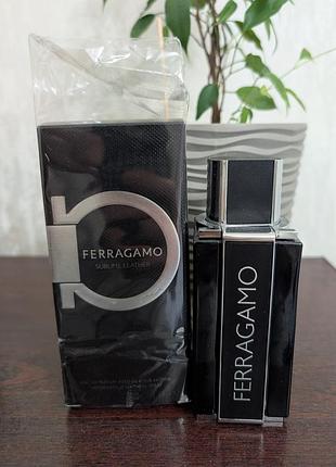 Парфумована вода salvatore ferragamo sublime leather, 95 зі 100, використовувалися лічені рази, куплені на mackup, стійкий і шлейфовий.