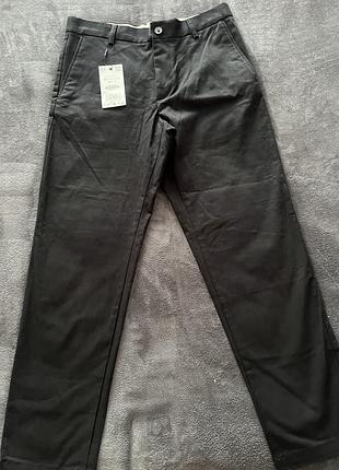 Чорні брючні штани zara