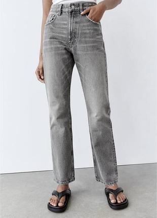 Прямі джинси з високою посадкою straight fit high rise zara