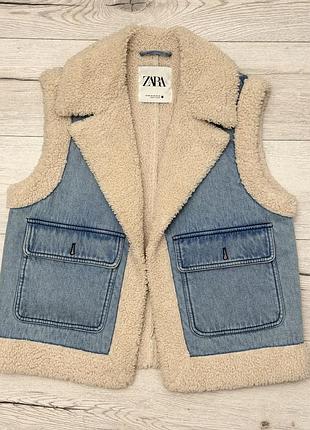 Жилет жіночий з еко хутром zara