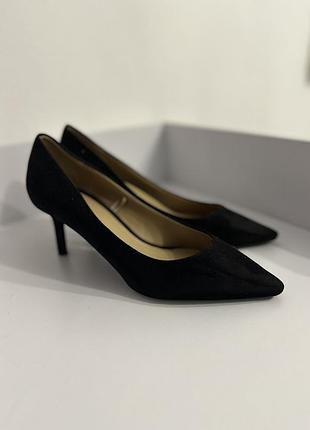 Туфлі жіночі h&m чорні замшеві