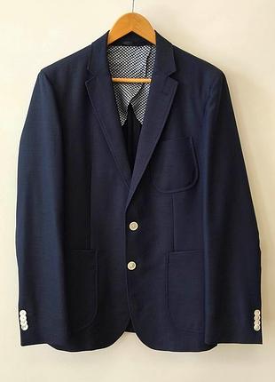 Чоловічий легкий вовняний піджак hugo boss raye2 (100% virgin wool) — розмір m / 48