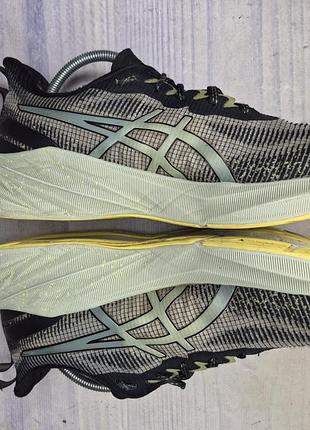 Кроссовки asics novablast 3 le 4