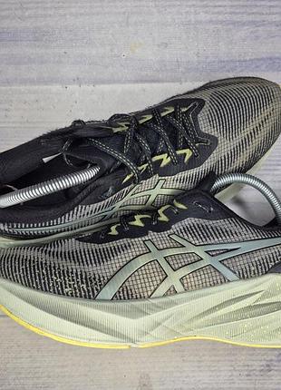 Кроссовки asics novablast 3 le