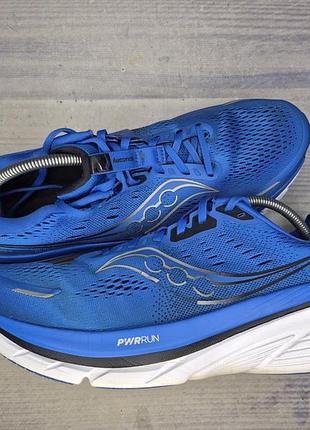 Кроссовки saucony