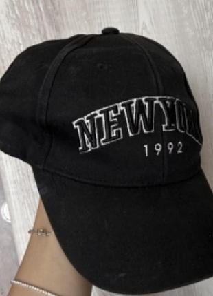 Кепка new york чорна