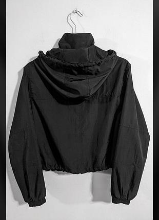 Куртка-вітрівка pull and bear 2