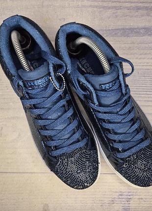 Кроссовки skechers 3