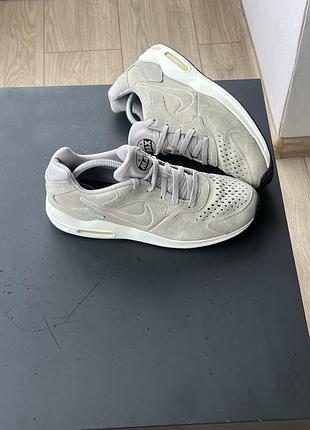 Кросівки nike 4