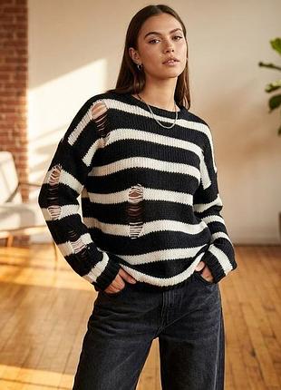 Светр жіночий primark смугастий рваний чорно-білий (молочний) розмір s