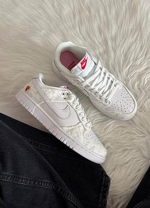 Стильные женские кроссовки nike dunk low give her flowers