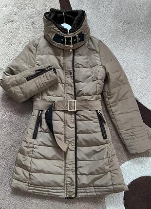 Зимова куртка від zara. 3