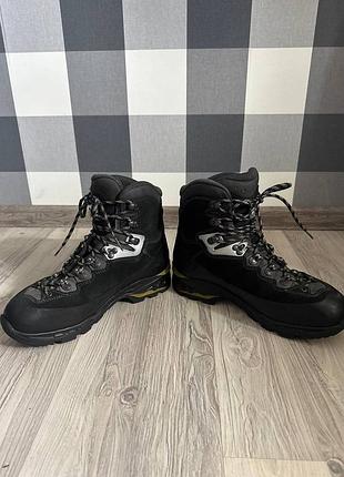 Черевики lowa ticam ii gtx 5