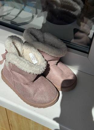 Уггі для дівчаток primark рожеві, розмір 25-26, довжина устілки 16.5 см