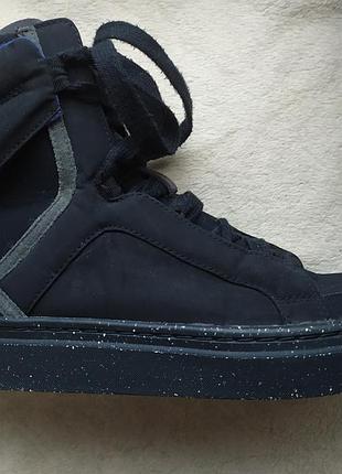 Высокие женские кроссовки adidas by stella mccartney asimina high-top sneakers в черном цвете.