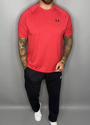 Футболка under armour