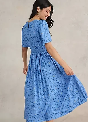 Малинова сукня 3