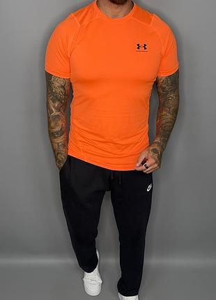 Футболка under armour