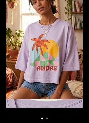 Оверсайз-adidas футболка